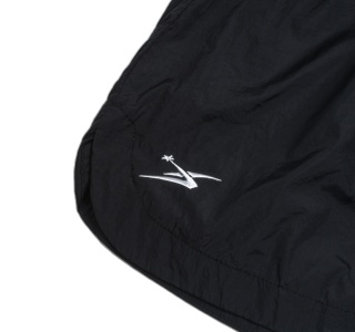 SHORT NYLON EXTRA POCKET IN BLACK 