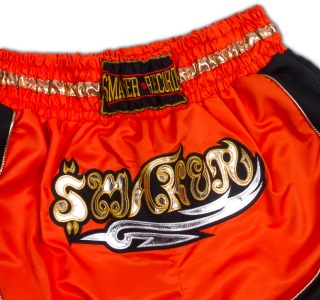 MUAY SHORTS IN ORANGE