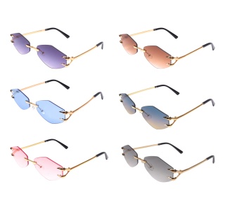 CLAWS VINTAGE SUNGLASSES