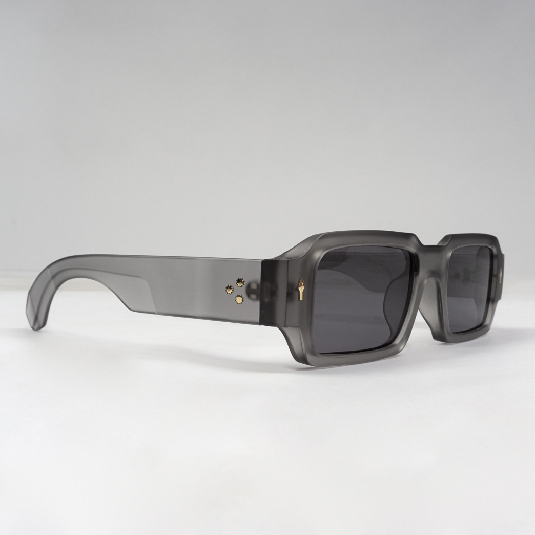RECTANGULAR SUNGLASSES IN TRANSPARENT GREY