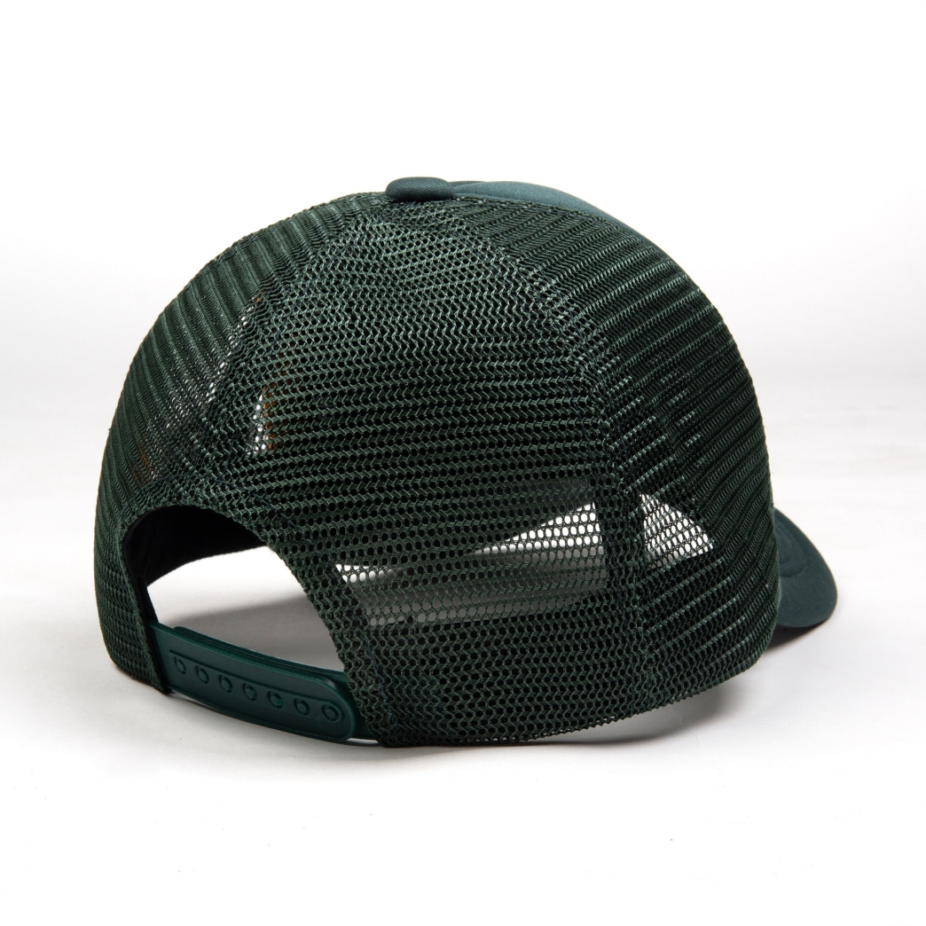 SMAKER CLUB TRUCK HAT IN DARK GREEN