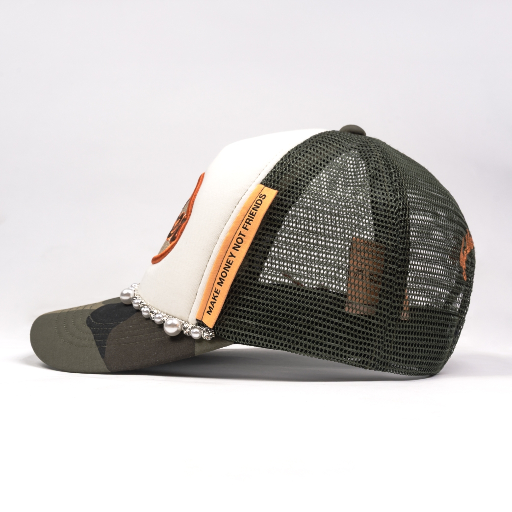 $MAKER PEARL TRUCK HAT IN CAMO
