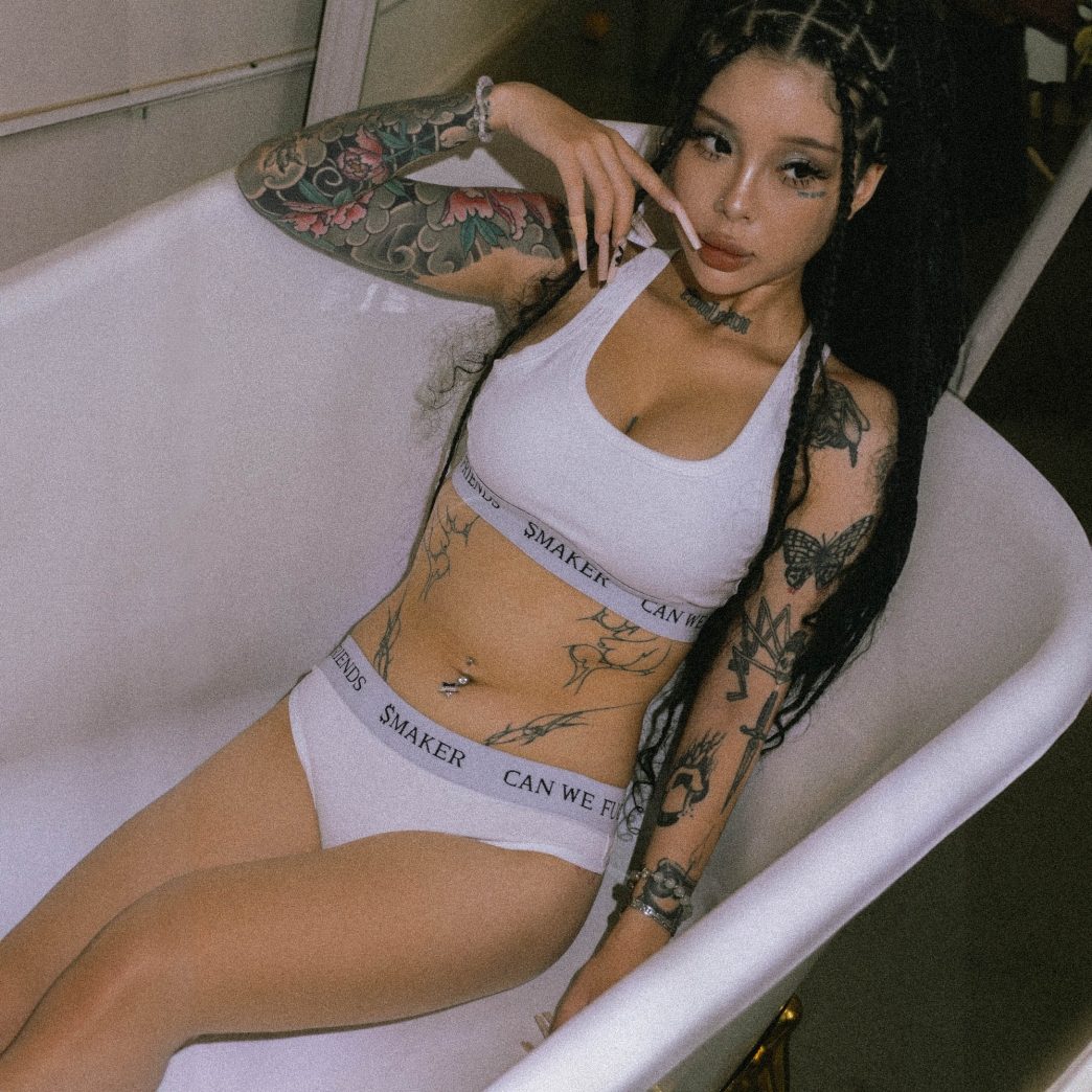 SMAKER WOMEN UNDERWEARS SET IN WHITE 