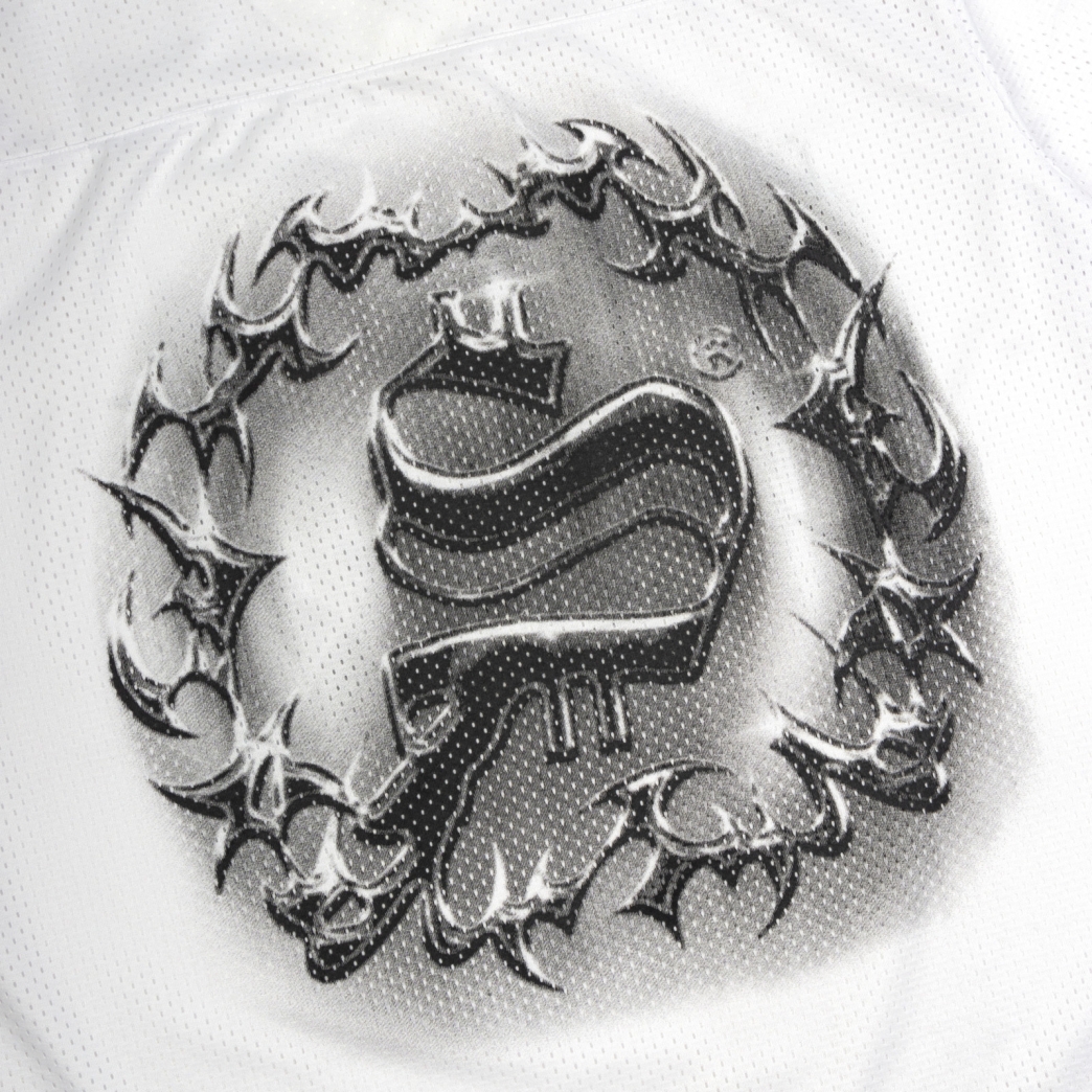 SMAKER STUDIO MESH V NECK TEE IN WHITE