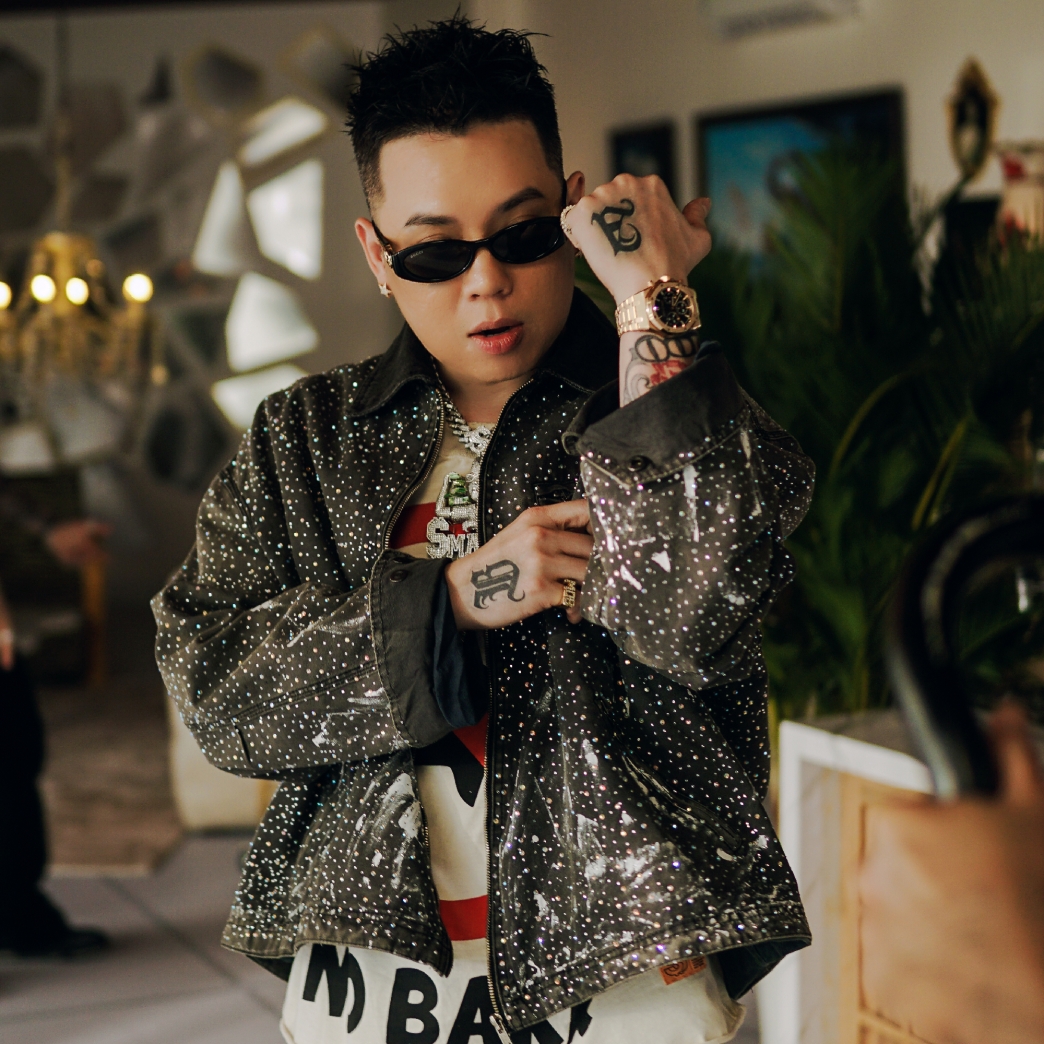 $MAKER $TUDIO $WAROVSKI WASHED WORKER JACKET IN GREY