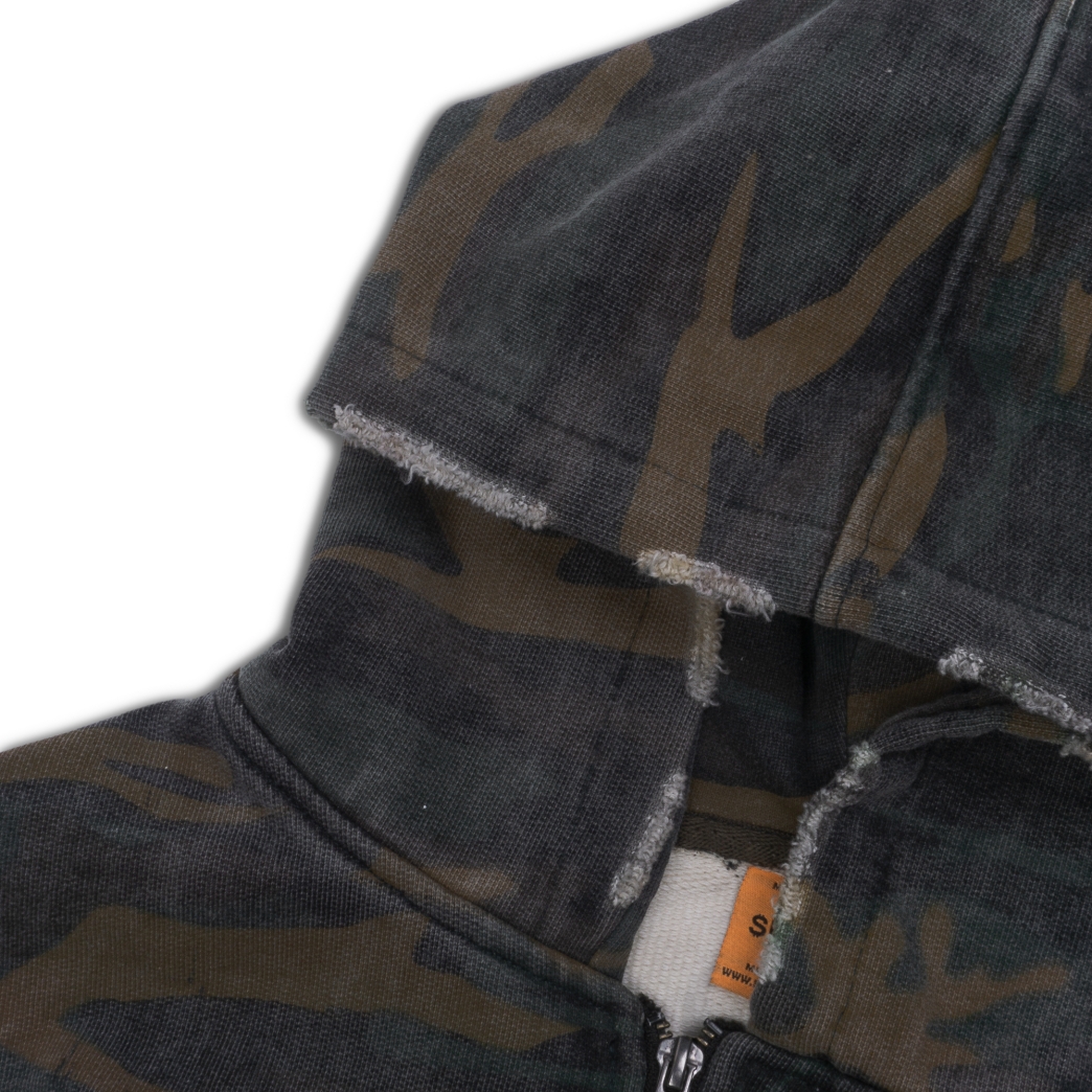 LOGO WASHED HOODIE IN CAMO