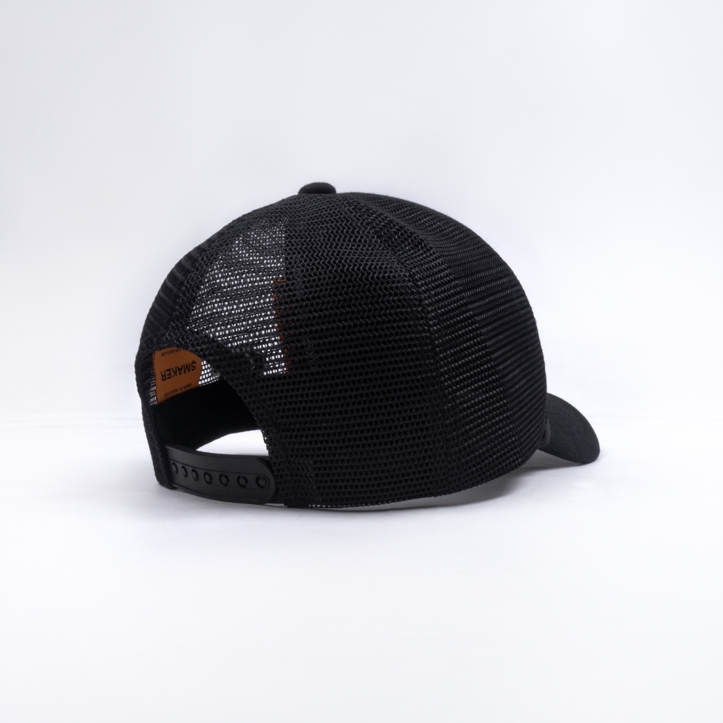 MAKE A BIH PAY AGAIN TRUCK HAT IN BLACK