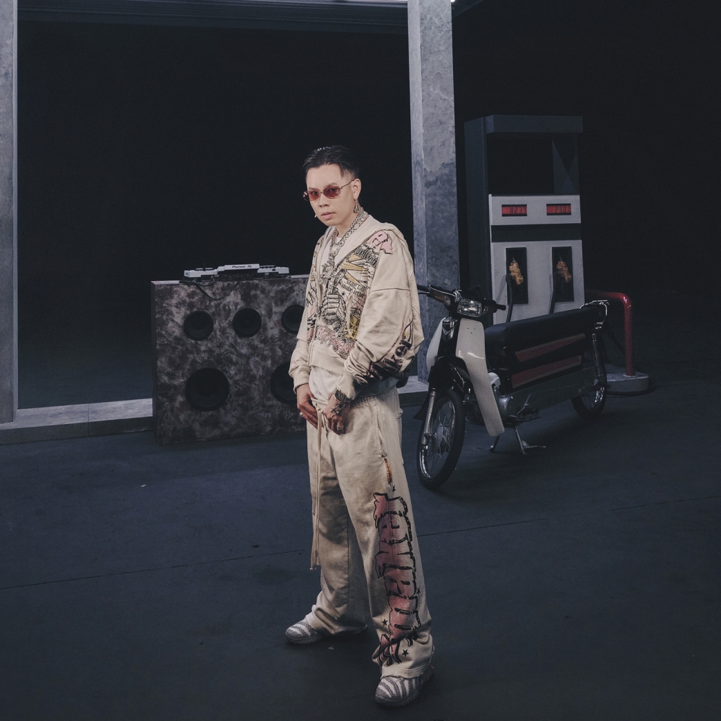 WORLDWIDE WASHED PANTS IN CREAM