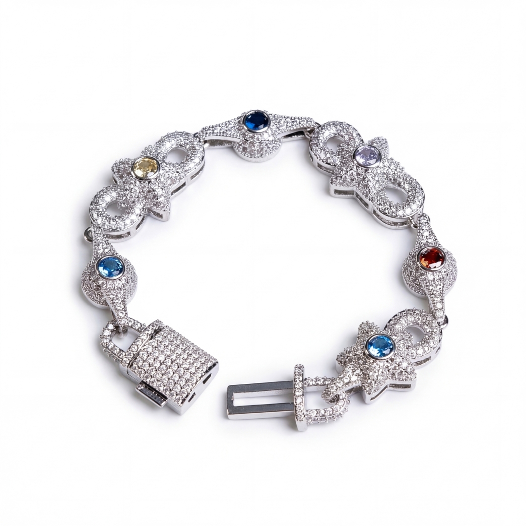 ICED OUT STARS BRACELET IN SILVER