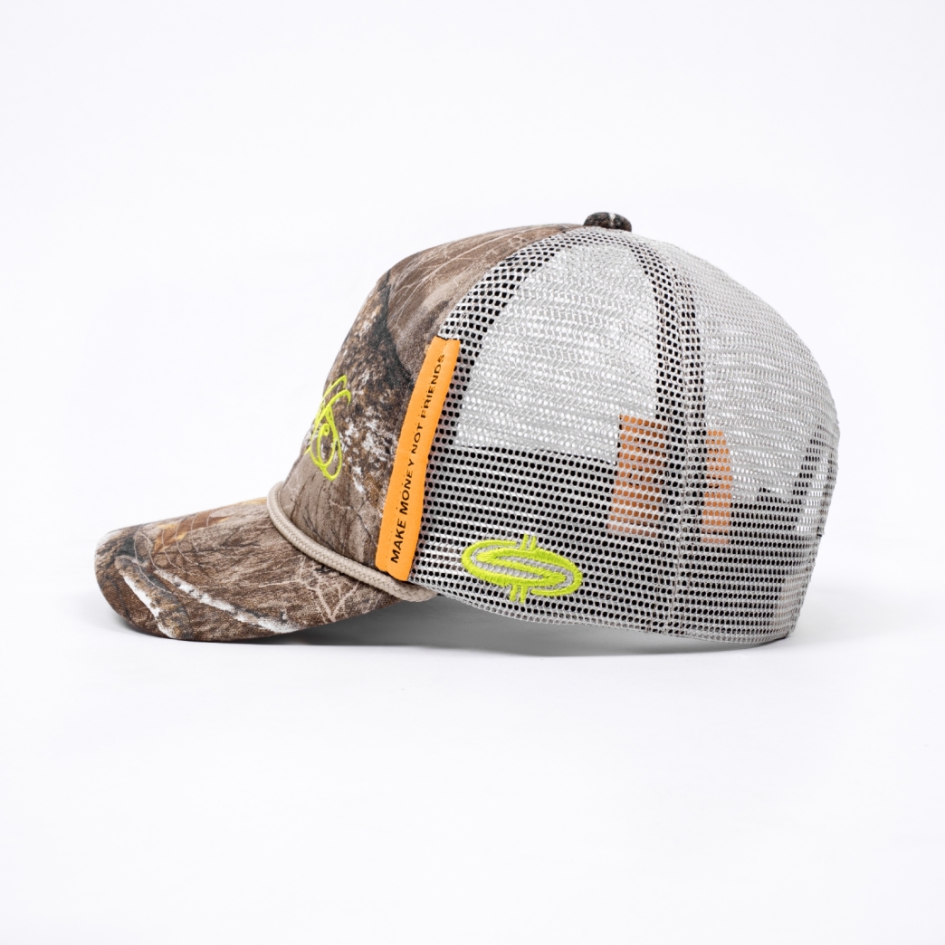 $4L TRUCK HAT IN TREE CAMO