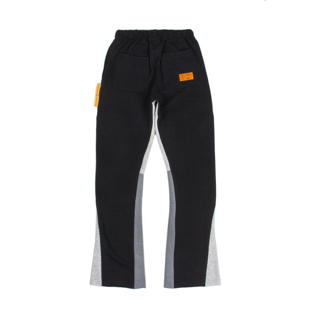 FLARE SWEAT PANTS IN BLACK