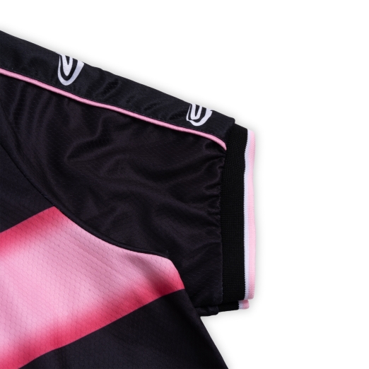 $MAKER FC JERSEY IN BLACK PINK
