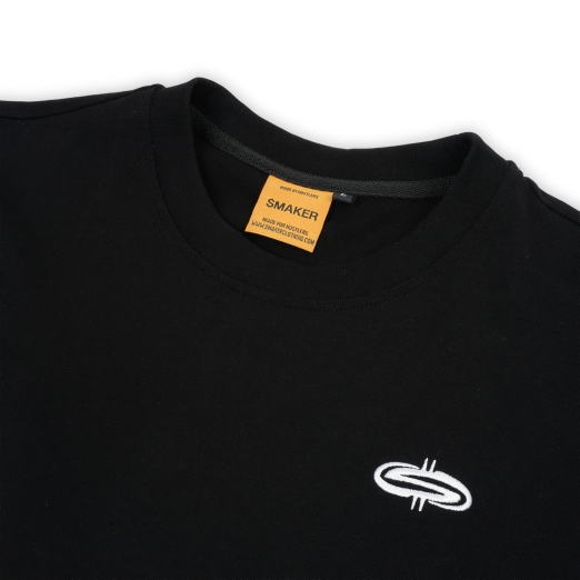 SMAKER BASIC LOGO TEE IN BLACK
