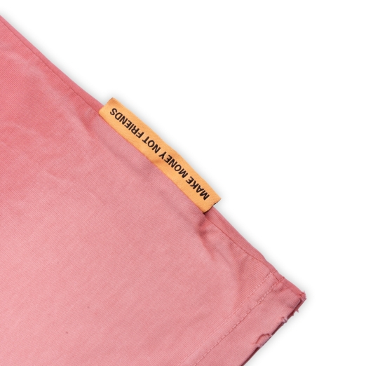 LOGO ESSENTIALS TEE IN WASHED PINK