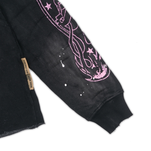 $MAKER WORLDWIDE WASHED SWEATER IN BLACK