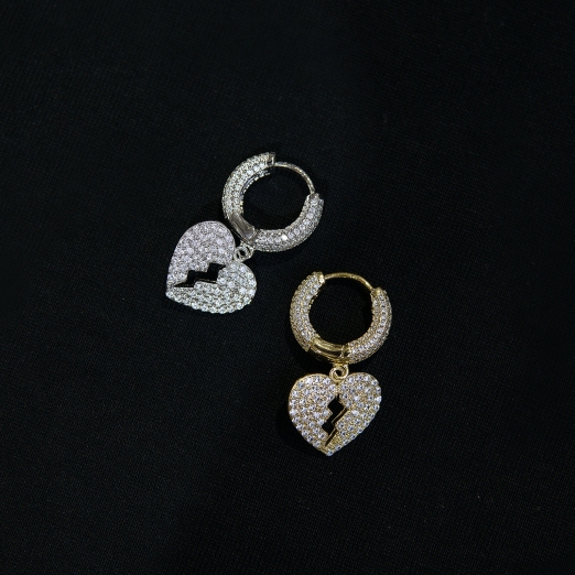 HEARTBEAKA ICED OUT EARRINGS