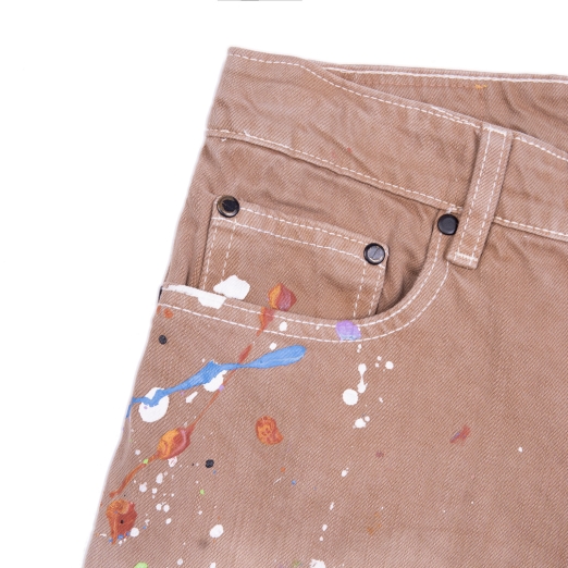 CUSTOMIZE EMBOSSED LOGO WASHED DENIM SHORT IN BURNT BRICK