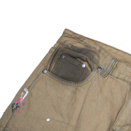 SPLASHED FLARE JEANS IN DIRT BROWN 