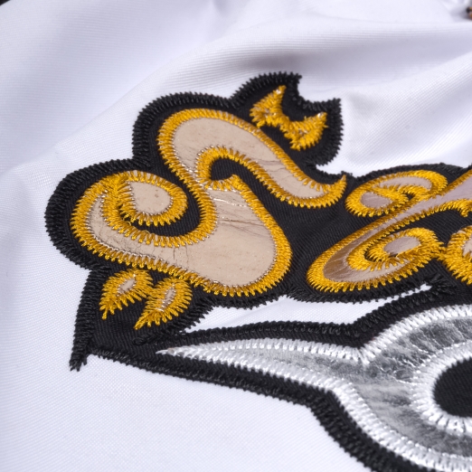 MUAY SHORTS IN WHITE