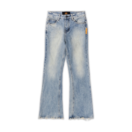 FLARE JEANS IN LIGHT BLUE