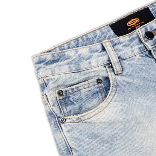 FLARE JEANS IN LIGHT BLUE