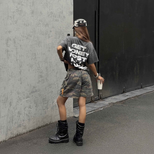 SINNER WORLD WASHED TEE IN GREY